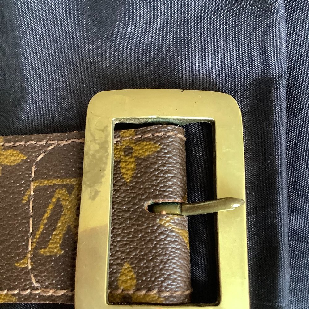Vintage Louis Vuitton Belt from Saks Fifth Ave - Picture 9 of 9